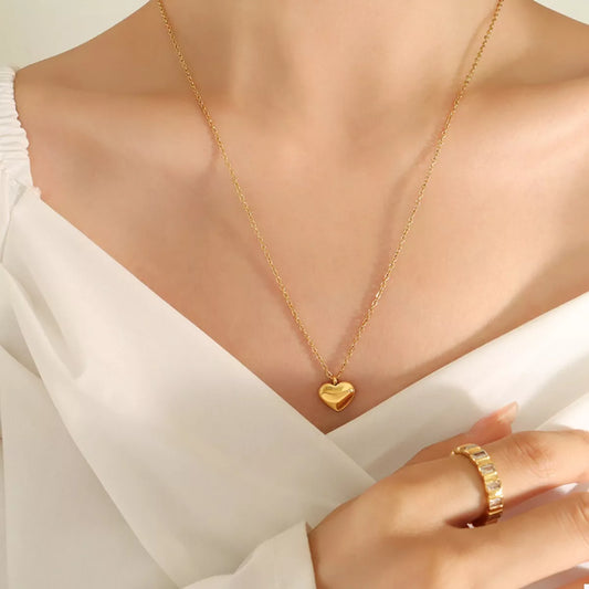 alt="18k-gold-plated-geometric-square-hoop-earrings"