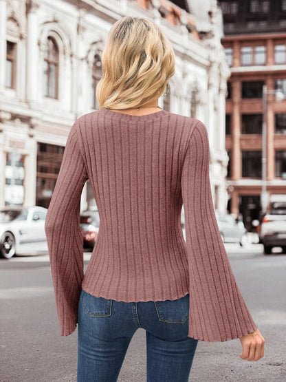MOLERANI Womens Long Bell Sleeve T-Shirts Top Fall Pullover for Women - Lightweight,Knit,Crewneck,Going Out,Fall Fashion 2025